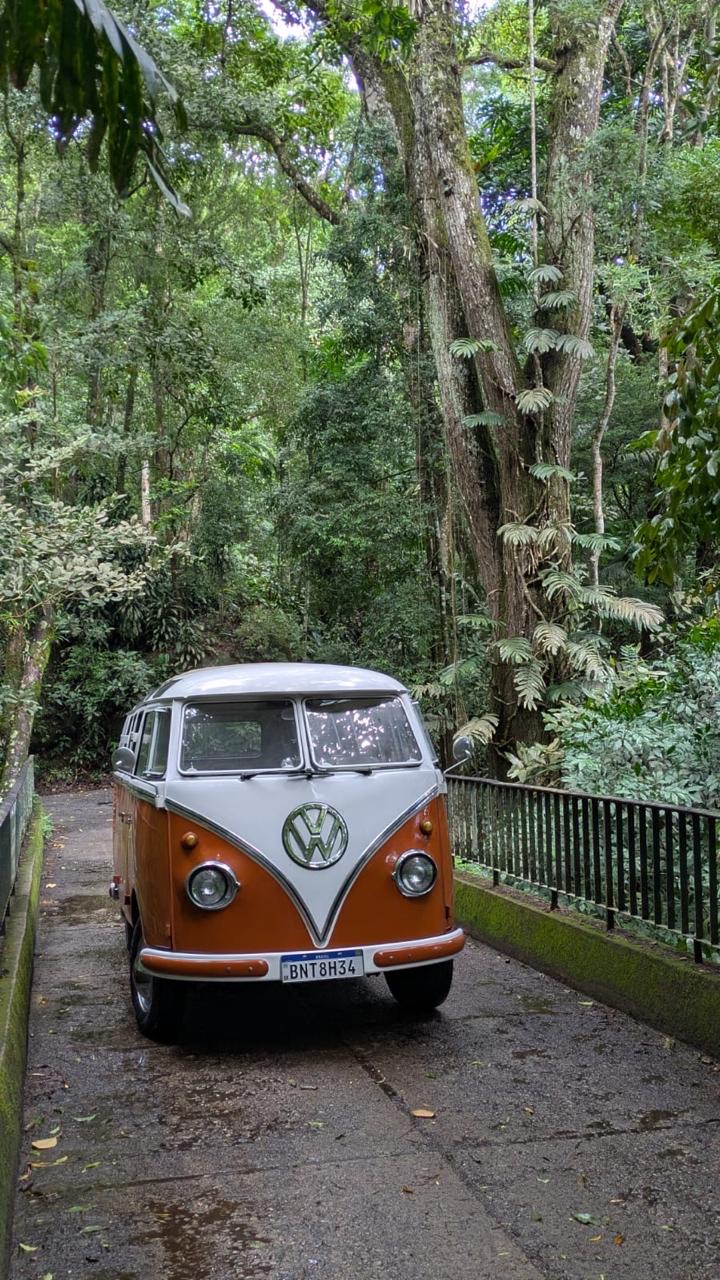 Volkswagen Kombi (1962) am Strand in Rio de Janeiro – Private Tour