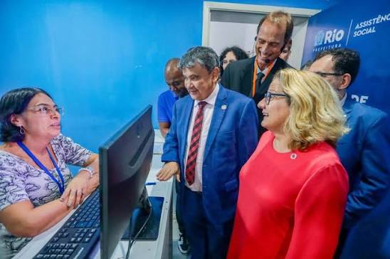 Besuch der Minister Schulze und Dias